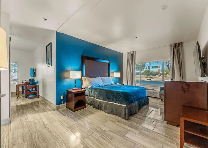 Metro Extended - Corner Apartment Tempe